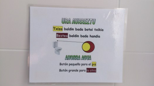 31 eskutik - azaroa (isabel etxeberria) irudia